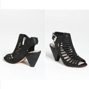 Vince Camuto VV Eliana Caged Leather Heel Size 8